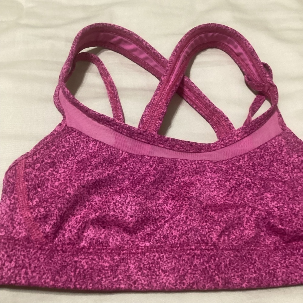 Lululemon Get Down Bra size 4
Rio Mist Pink Paradise Red Grape / Pink Paradise - Picture 6 of 9